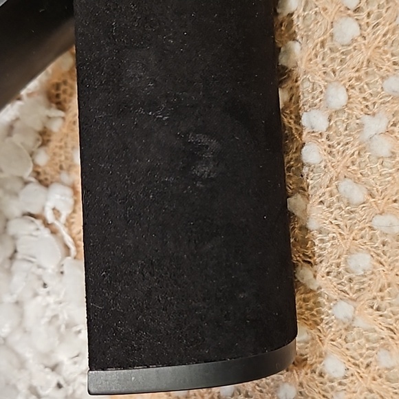 Worthington Heels - Picture 10 of 17